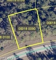 519 Nimitz Blvd., Lehigh Acres, FL 33974