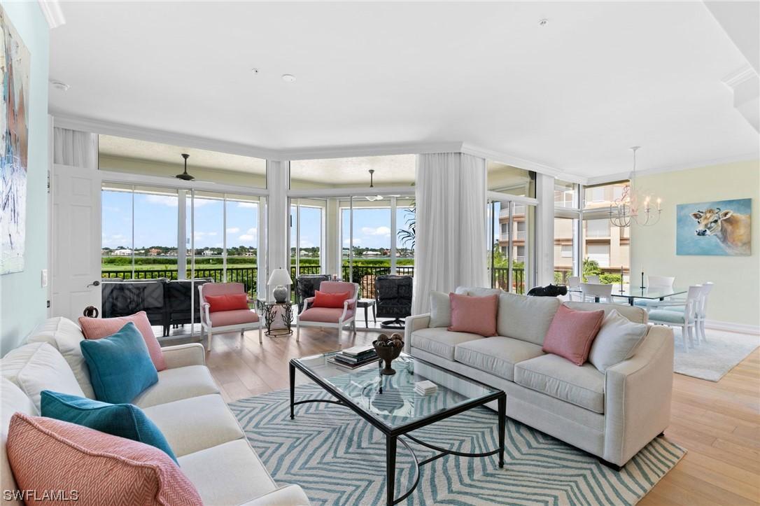 1620 Star Point Ln., Naples, FL 34112
