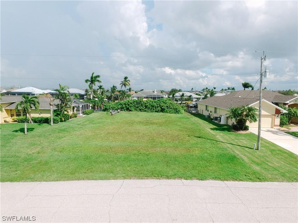 515 NW 36th Pl., Cape Coral, FL 33993