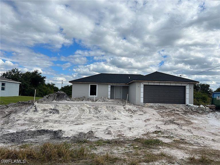 120 Corry Ave., Lehigh Acres, FL 33974