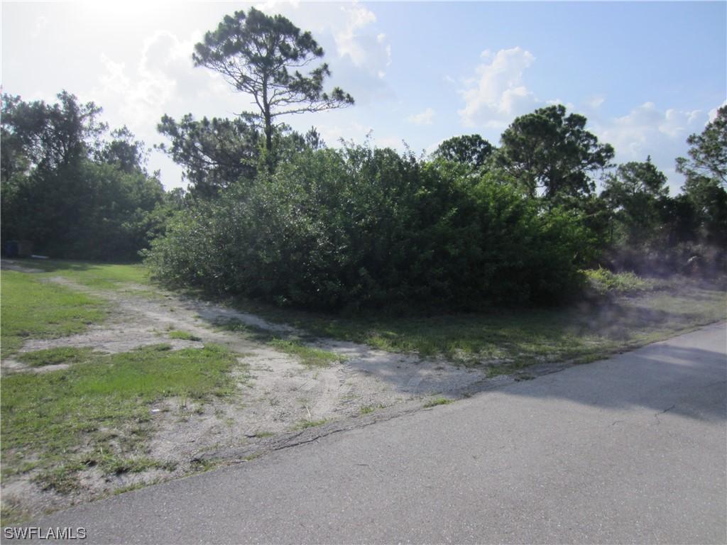 1715 Williams Ave., Lehigh Acres, FL 33972