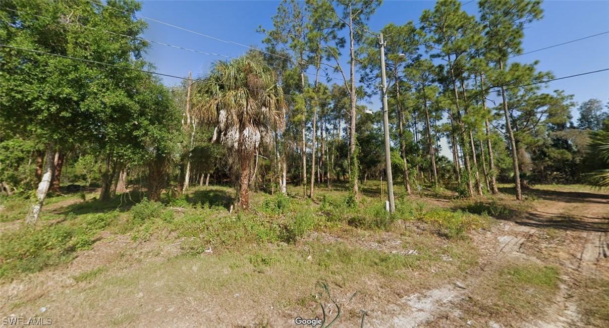 5222 Beauty St., Lehigh Acres, FL 33971