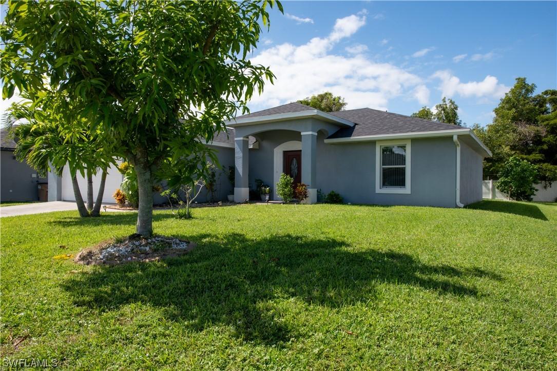 4024 SW 16 Pl., Cape Coral, FL 33914