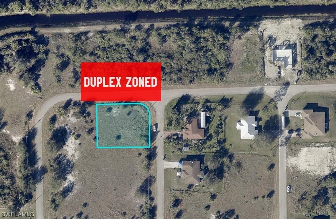372-374 Compese Ave., Lehigh Acres, FL 33974