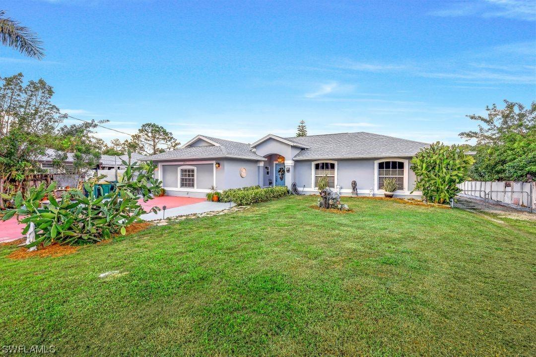 1241 16th Ave., Naples, FL 34117