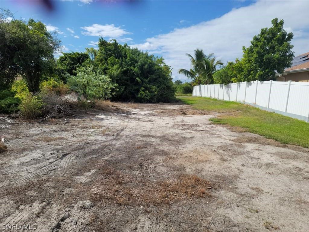 1111 Chaplin Ave., Lehigh Acres, FL 33971
