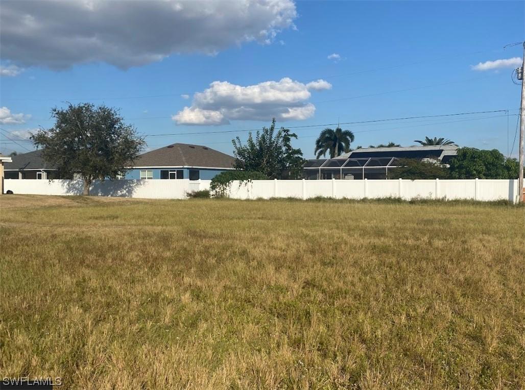 923 NW 7th Pl., Cape Coral, FL 33993