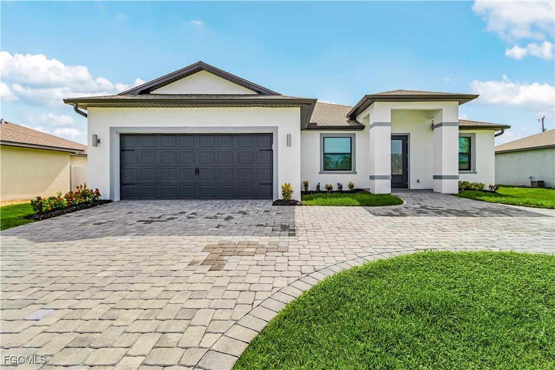 4345 Agualinda Blvd., Cape Coral, FL 33914