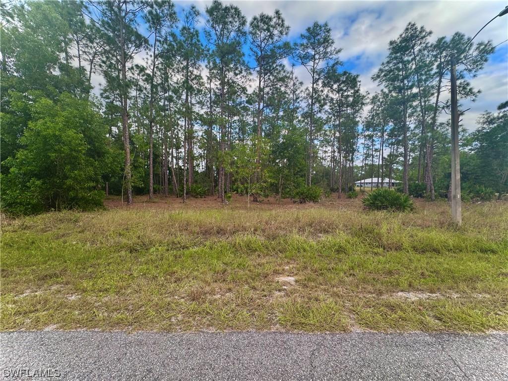 1102 Thompson Ave., Lehigh Acres, FL 33972