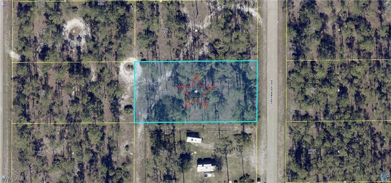 1419 Greenwood Ave., Lehigh Acres, FL 33972