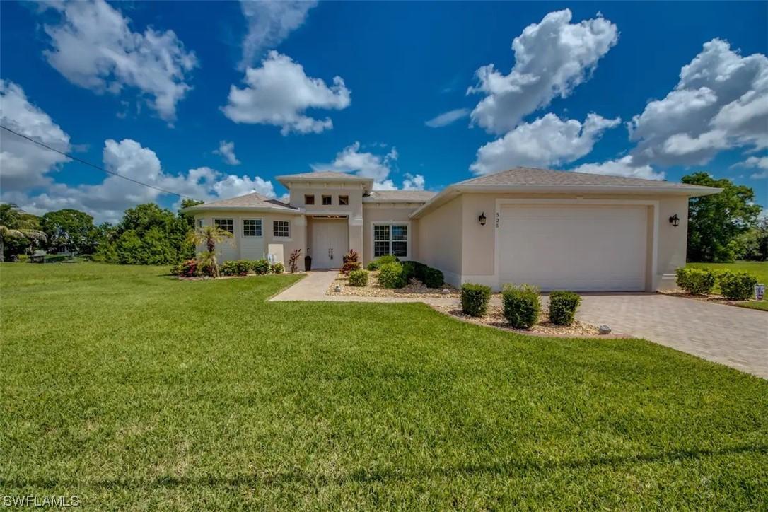525 SE 7th St., Cape Coral, FL 33990