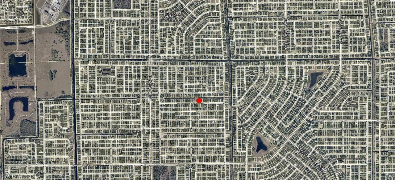 853 Clow St., Lehigh Acres, FL 33974