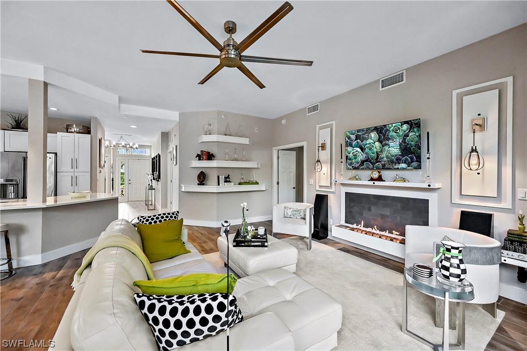 625 10th Ave. #C-1, Naples, FL 34102