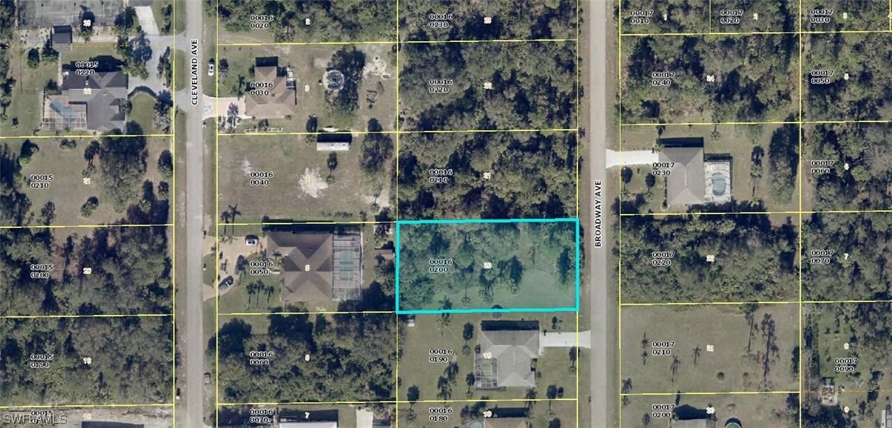 515 Broadway Ave., Lehigh Acres, FL 33972