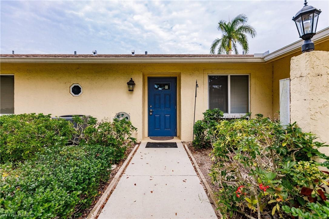 43 Glades Blvd. #1512, Naples, FL 34112
