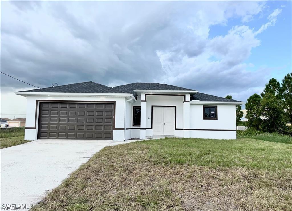 4311 Douglas Ln., Lehigh Acres, FL 33976
