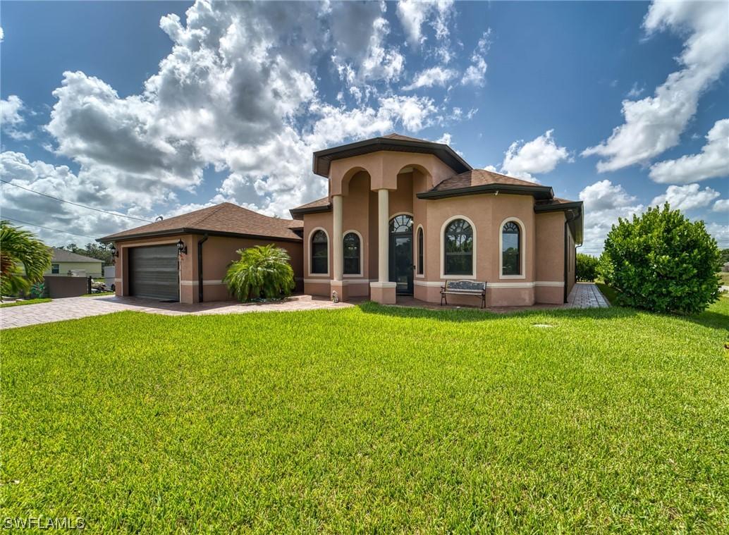 3921 32nd St., Lehigh Acres, FL 33976