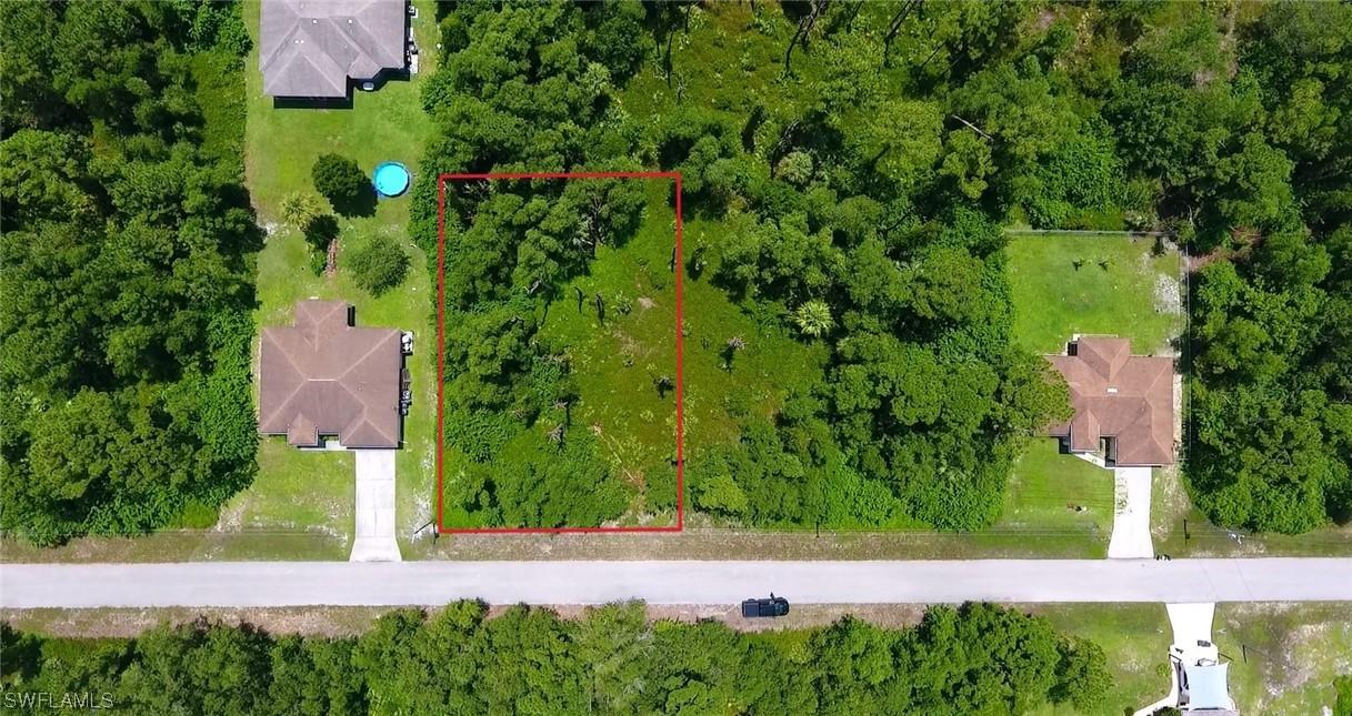 363 Selkirk Ave., Lehigh Acres, FL 33974