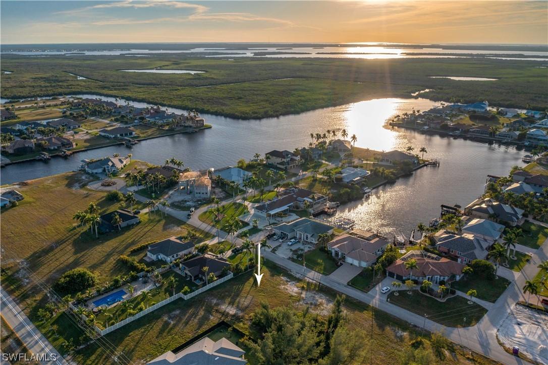 1027 NW 40th Pl., Cape Coral, FL 33993