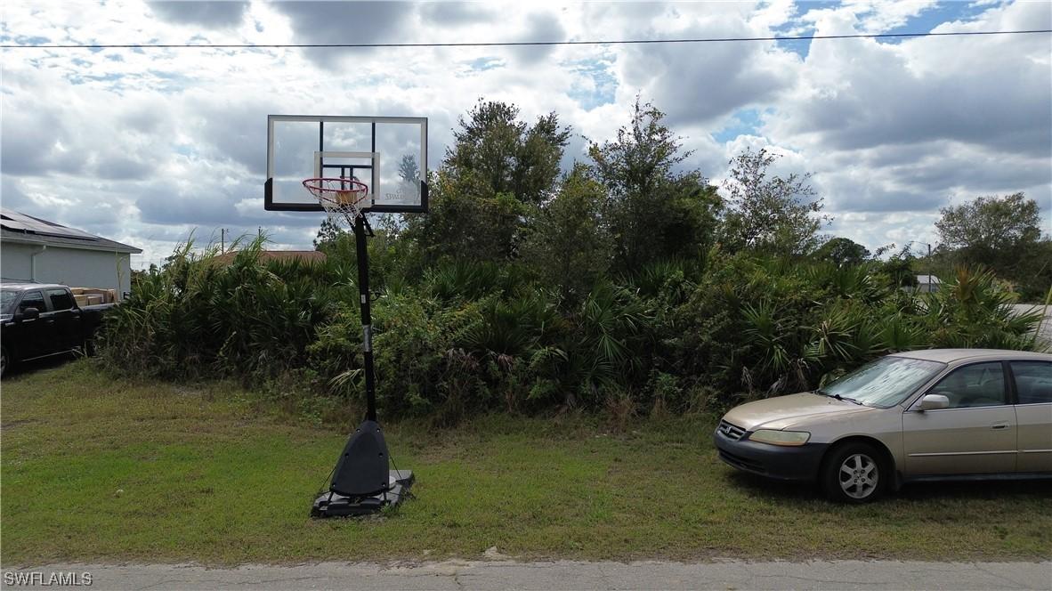3317 10th St., Lehigh Acres, FL 33976