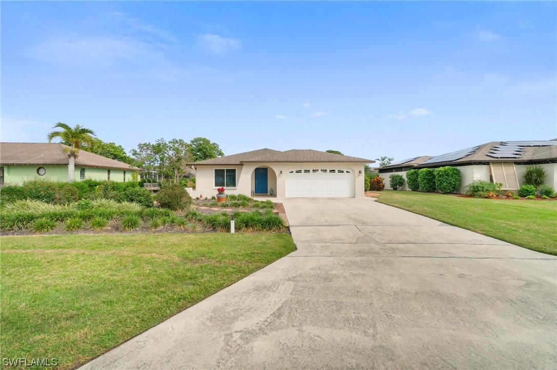 9754 Whitehall St., Naples, FL 34109