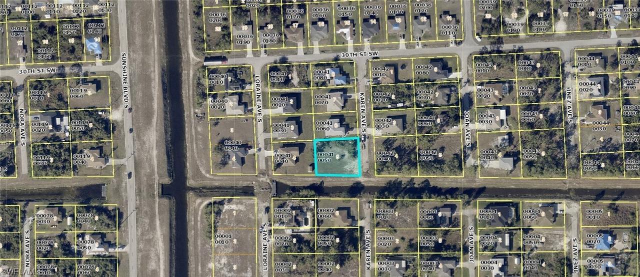 3006 Karen Ave., Lehigh Acres, FL 33976
