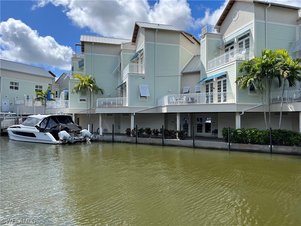 1001 10th Ave., Naples, FL 34102