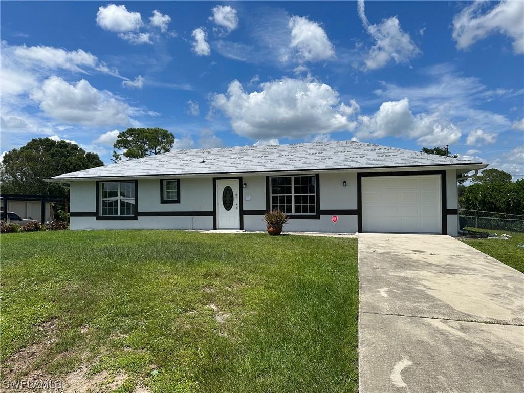 803 Monroe Dr., Lehigh Acres, FL 33936