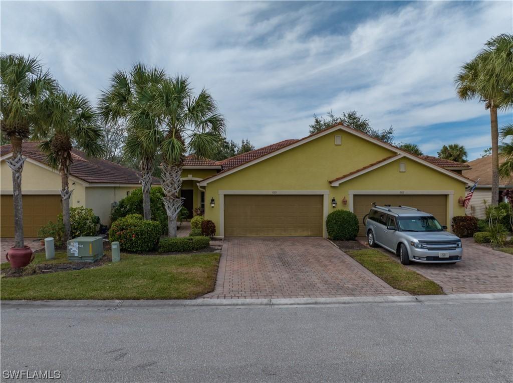 9375 Aegean Cir., Lehigh Acres, FL 33936