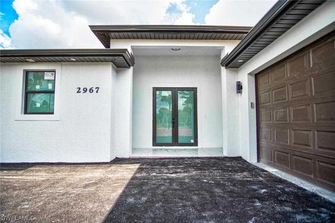 4871 16th Ave., Naples, FL 34117
