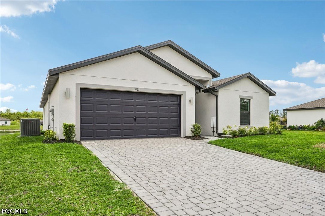 861 Gen D Macarthur Ave., Labelle, FL 33935