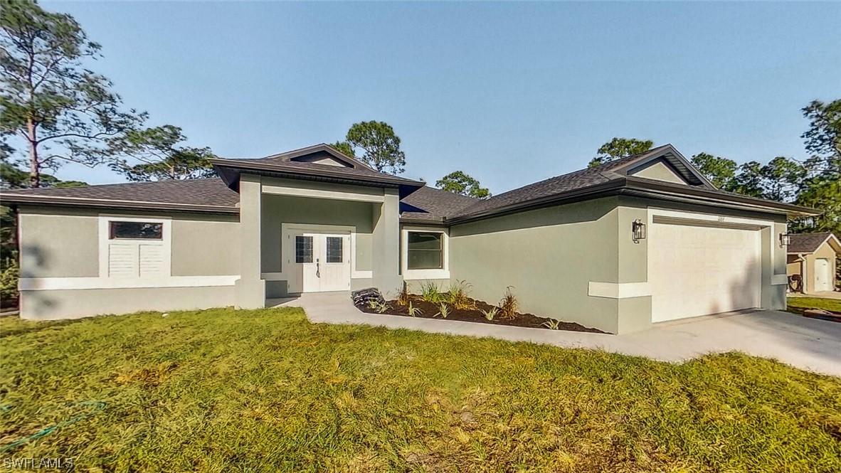 2211 Mcarthur Ave., Alva, FL 33920