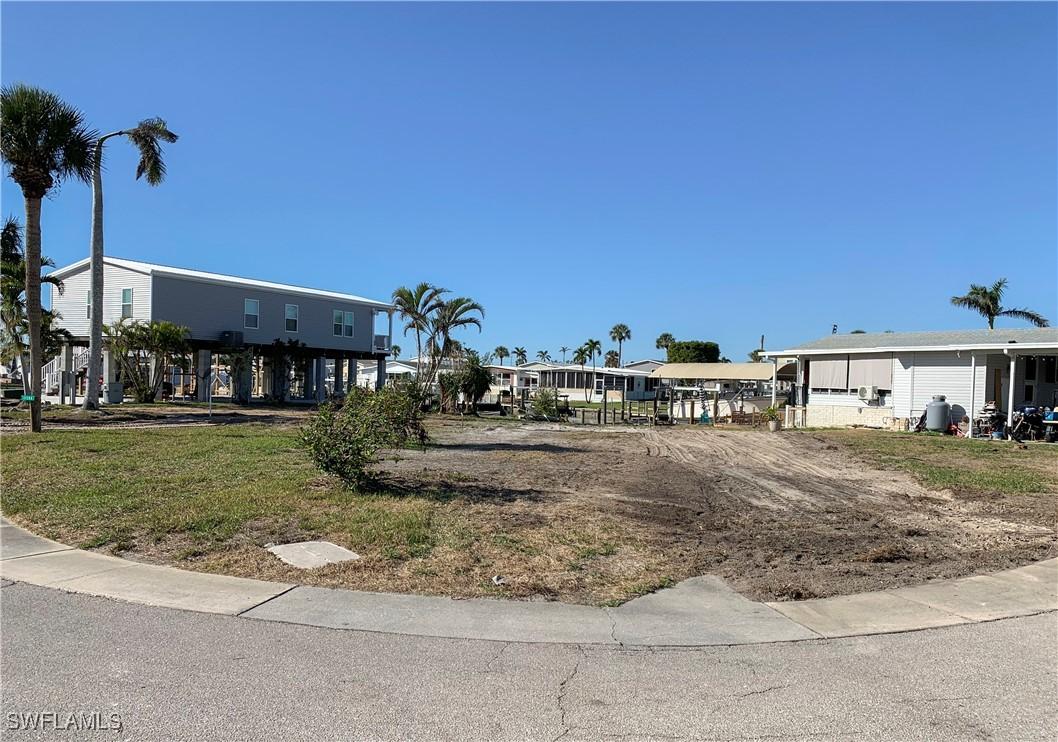 17660 Stevens Blvd., Fort Myers Beach, FL 33931