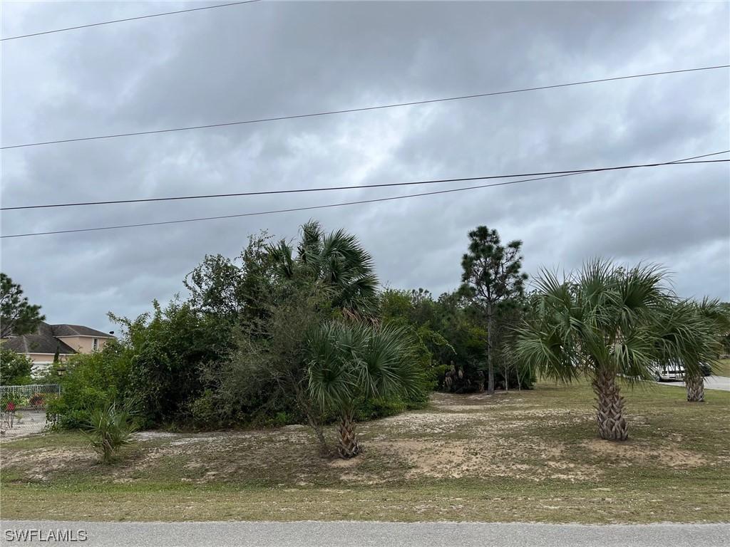 27th Ave., Naples, FL 34120
