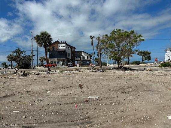 New Homes For Sale This Week in Fort Myers Beach: December 8th to December 14th