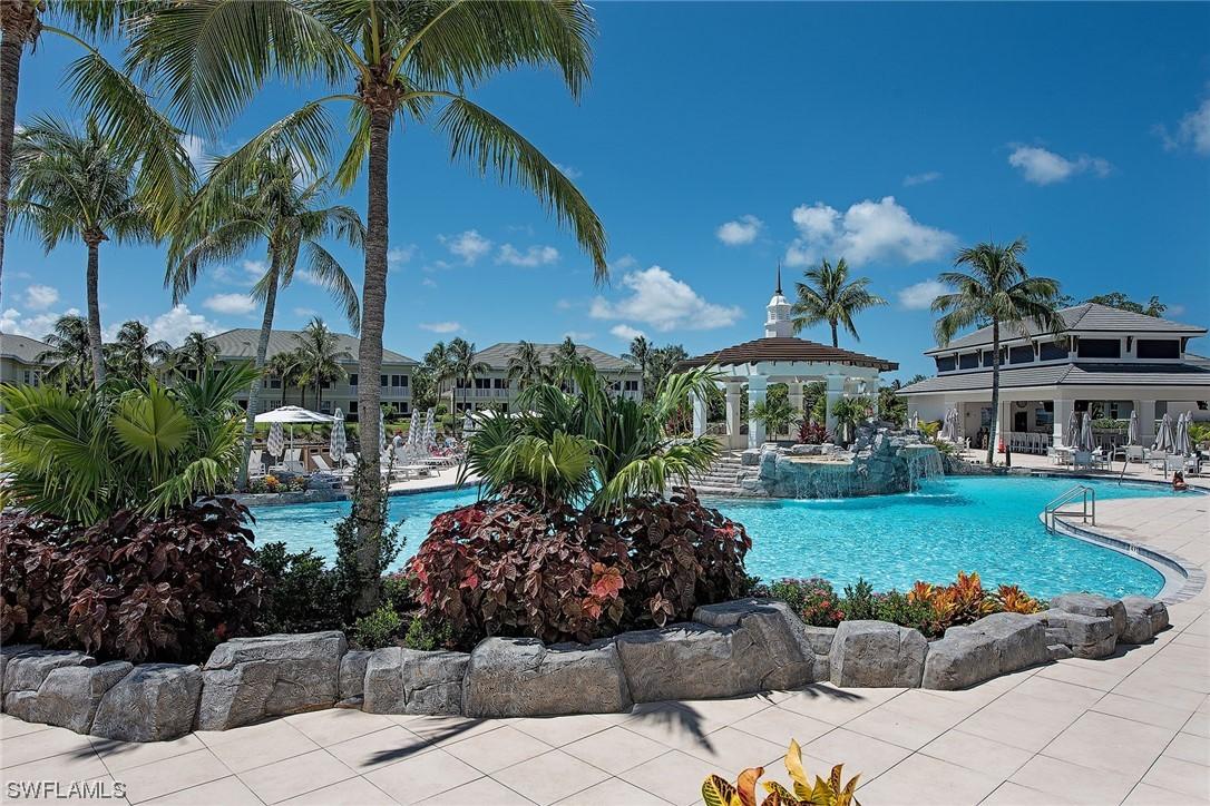 405 Sea Grove Ln. #9-102, Naples, FL 34110