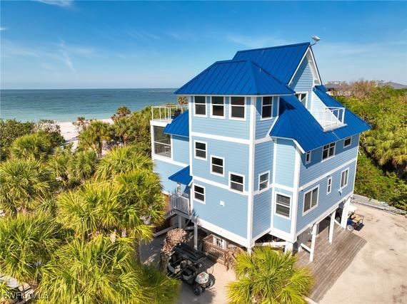 New Homes with In-ground Swimming Pools in Upper Captiva: December 17th to December 23rd