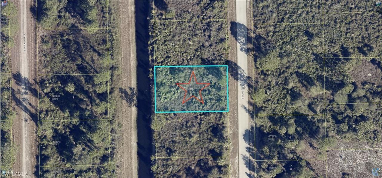 650 Stanley Ave., Lehigh Acres, FL 33974