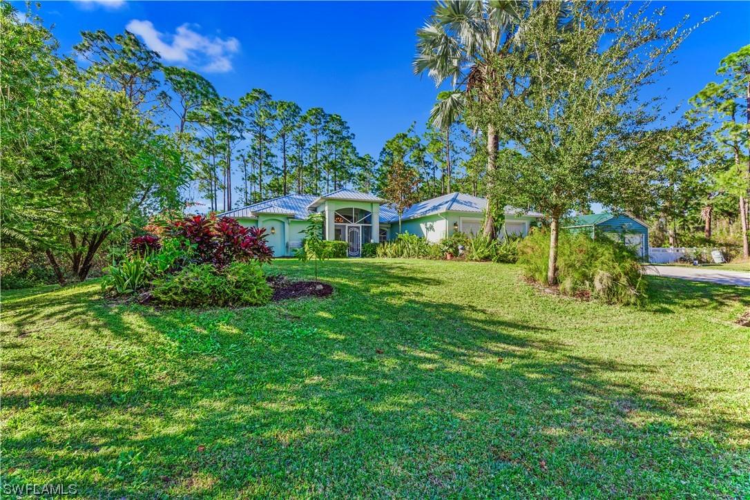 520 Summit Ave., Lehigh Acres, FL 33974