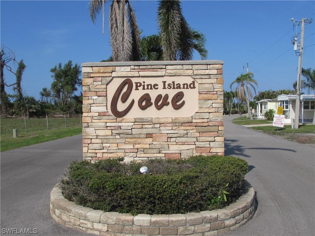 7187 Drum Dr., St James City, FL 33956