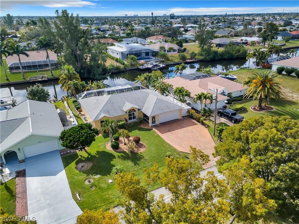 204 Kamal Pkwy., Cape Coral, FL 33904