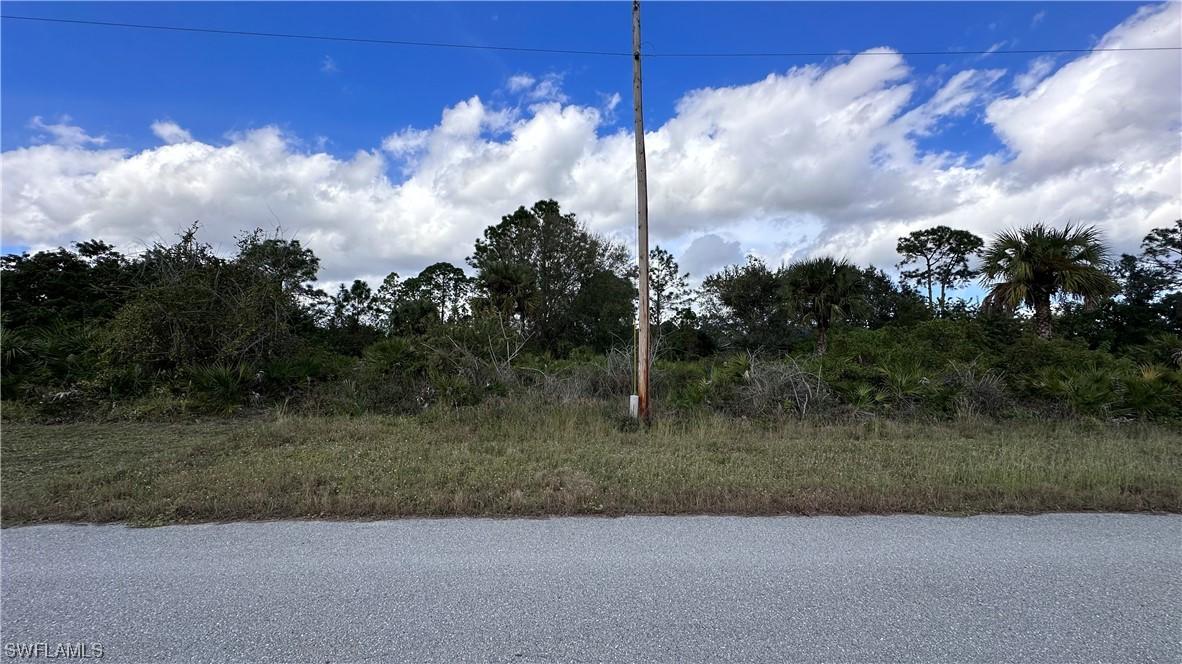 1153 Barfield St., Lehigh Acres, FL 33974