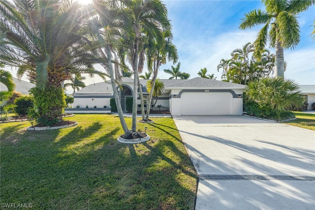 2108 SE 25th Ter., Cape Coral, FL 33904