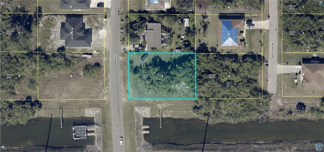 100 Sara Ave., Lehigh Acres, FL 33971