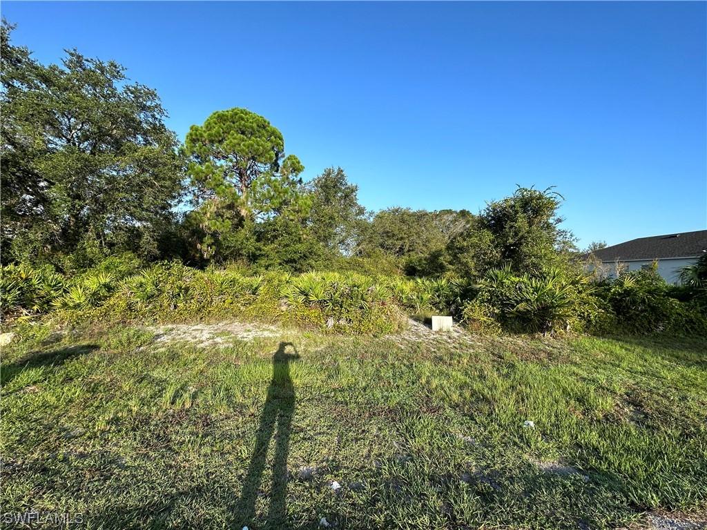 1611 5th Ave., Lehigh Acres, FL 33972