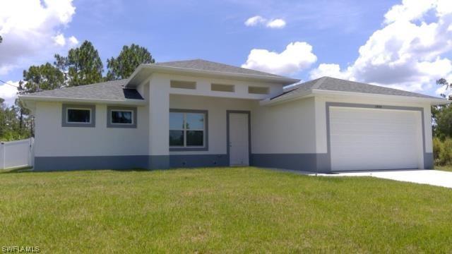 904 Wagner Ave., Lehigh Acres, FL 33972