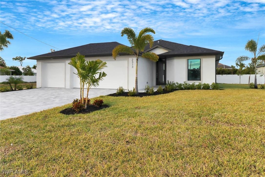 2313 NE 34th Ter., Cape Coral, FL 33909
