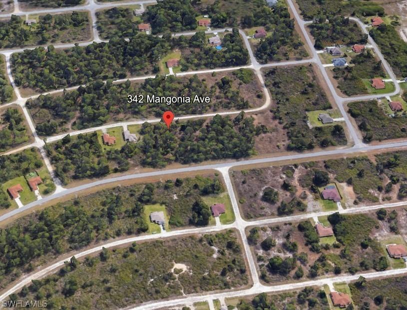 342 Mangonia Ave., Lehigh Acres, FL 33974