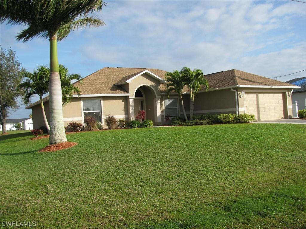 1205 NW 14th Pl., Cape Coral, FL 33993