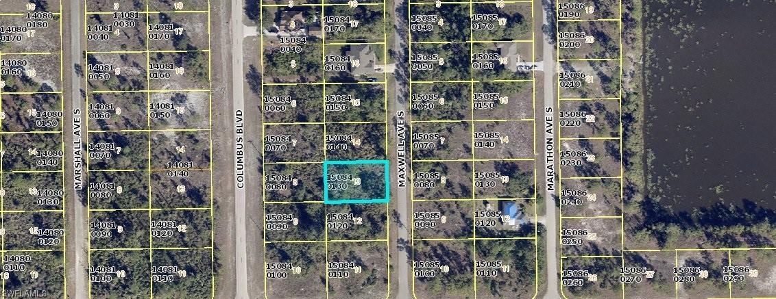 1054 Maxwell Ave., Lehigh Acres, FL 33974